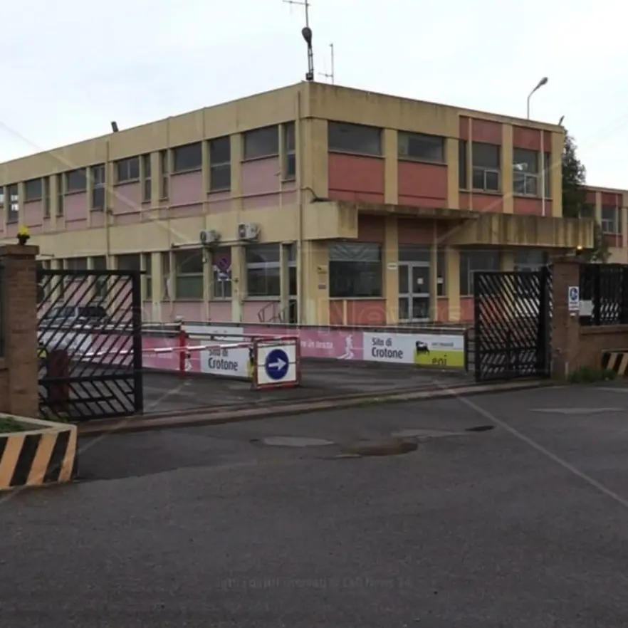 Bonifica a Crotone, il Comitato sul piede di guerra: «Basta strategie per lasciare i veleni in città»\n