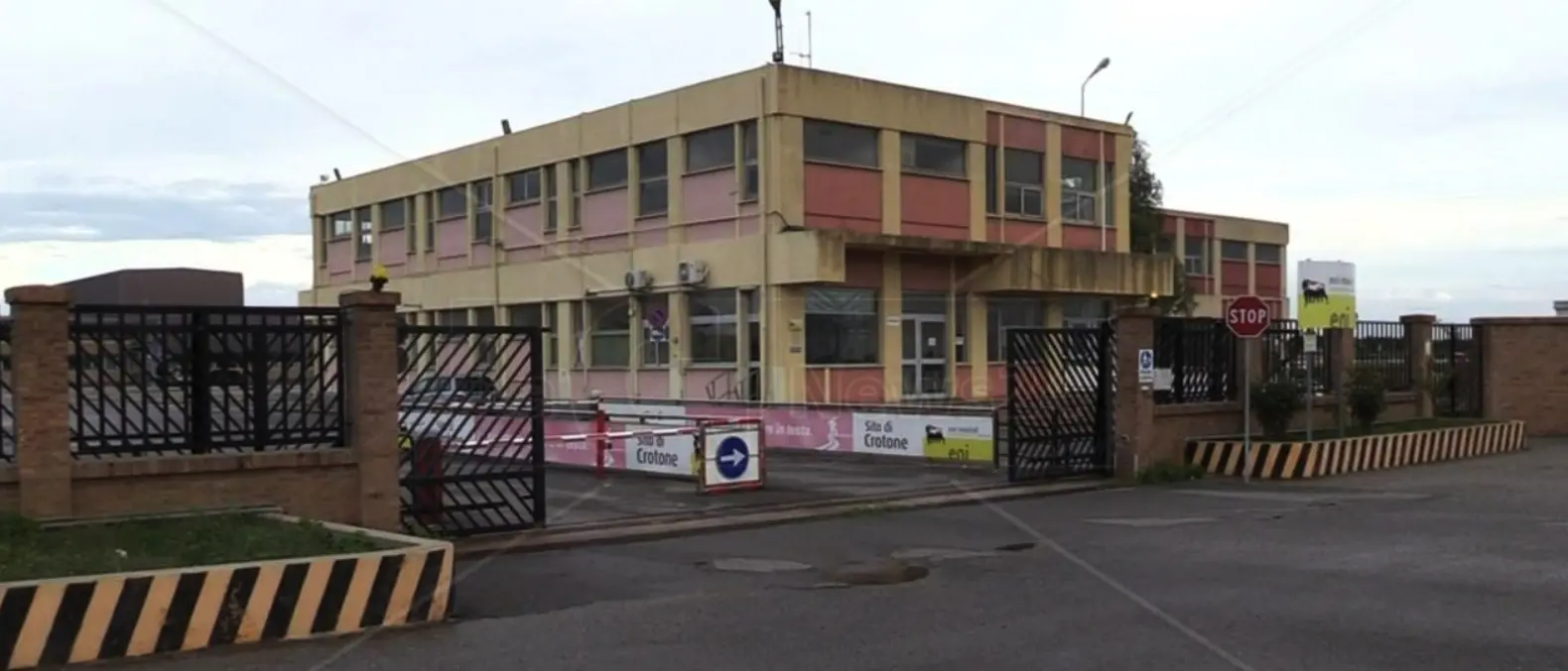 Bonifica a Crotone, il Comitato sul piede di guerra: «Basta strategie per lasciare i veleni in città»\n