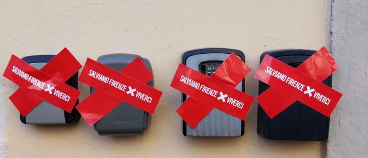 Case vacanze e affitti brevi, fine dei check-in automatici: la registrazione dovrà essere fatta di persona\n