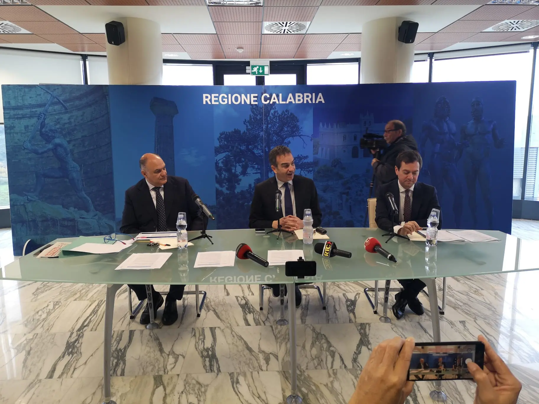 Cinquantatré milioni di euro per alberghi di qualità. Il nuovo bando della Regione sull’accoglienza turistica in Calabria\n