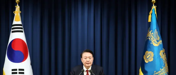 La Corea del Sud dichiara la legge marziale. Al bando le attività del Parlamento e dei partiti politici\n