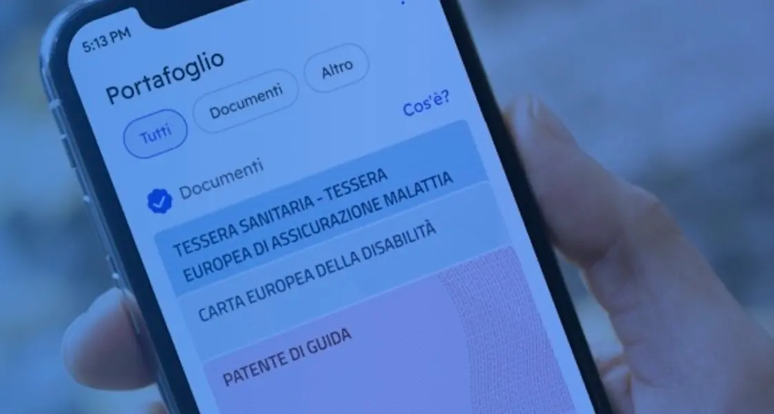 Da oggi\u00A0patente e tessera sanitaria sul cellulare, parte IT-Wallet: ecco come funziona\n