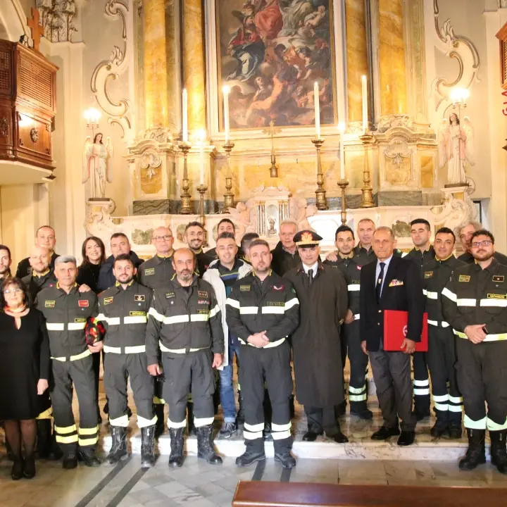 Catanzaro, i vigili del fuoco in festa per la giornata dedicata alla loro patrona Santa Barbara\n