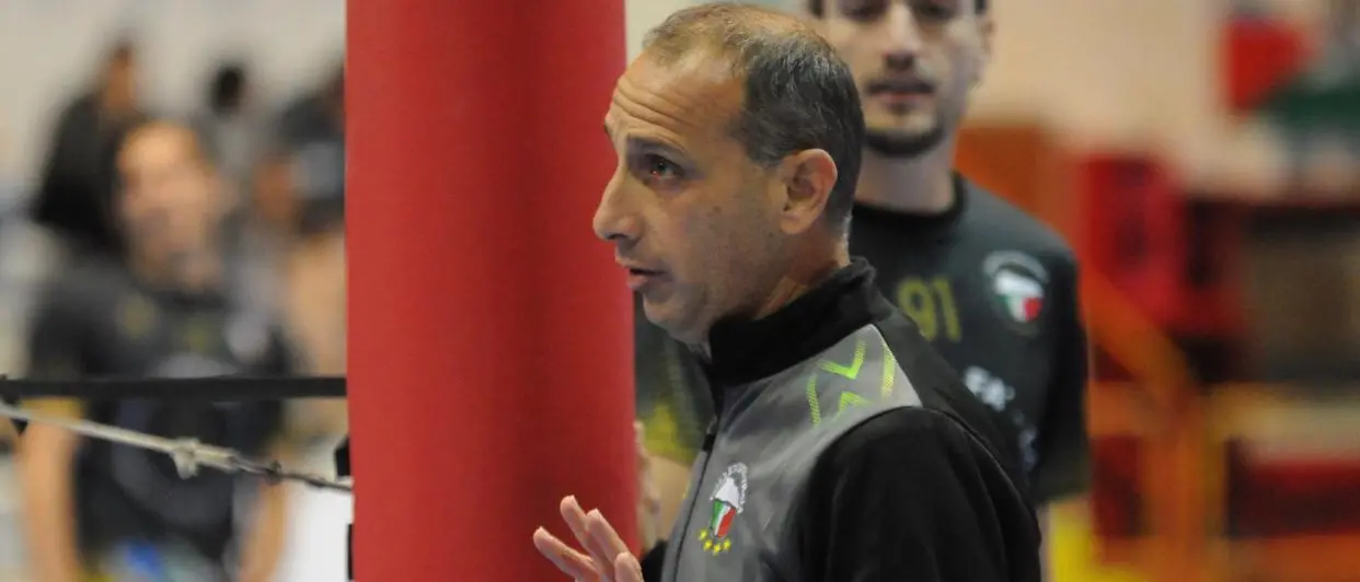 Volley Calabria, in Serie C maschile la Spes Praia in lotta per i piani alti. Coach Borrelli: «Restiamo concentrati, giochiamo liberi mentalmente»