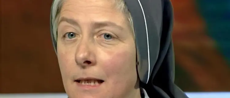 Suor Anna e il “santista”, i rapporti con il capo della ’ndrangheta a Brescia inguaiano la religiosa: «È una dei nostri»\n