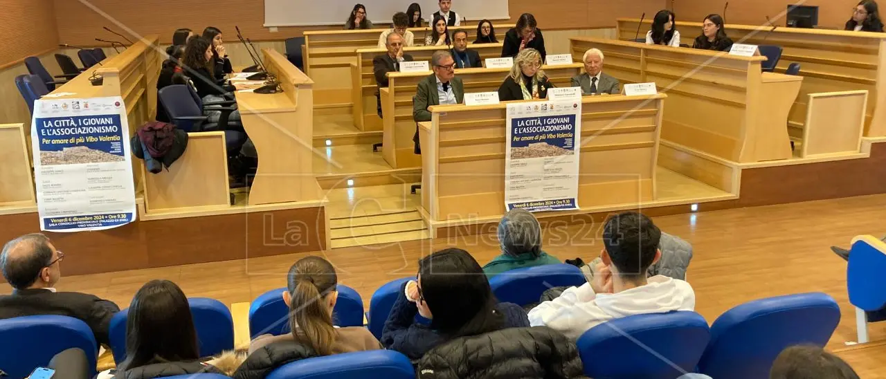 Giovani e associazionismo, a Vibo Valentia un’officina\u00A0delle\u00A0idee per il futuro della città\n