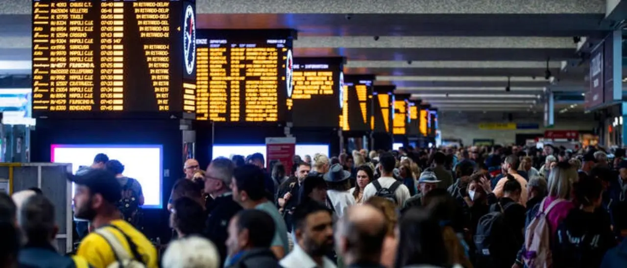 Pochi, lenti e carissimi: i treni per la Calabria sono l’incubo di chi torna\u00A0a casa per Natale\n