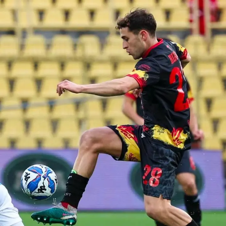 Catanzaro-Brescia, un finale al cardiopalma permette alle Aquile di guarire dalla pareggite: Bonini é la cura. Termina 2-1\n