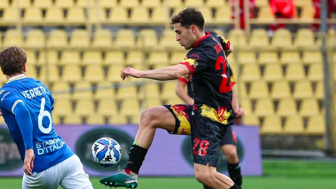 Catanzaro-Brescia, un finale al cardiopalma permette alle Aquile di guarire dalla pareggite: Bonini é la cura. Termina 2-1