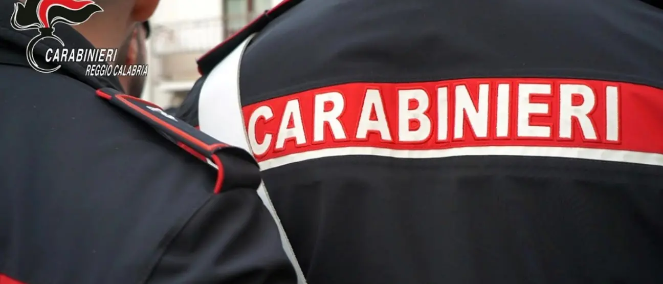 Arrestato in Romania 46enne accusato di maltrattamenti e violenza sessuale nei confronti di compagna e figlia\n