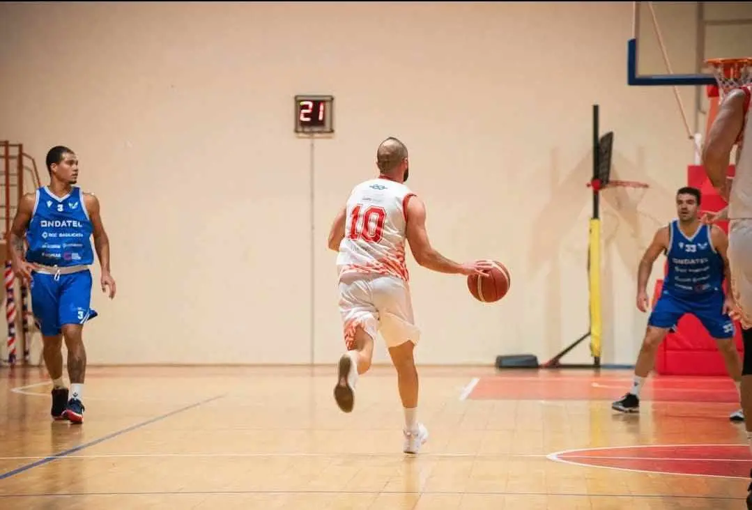 Basket Calabria, un tredici d’oro per la Viola Reggio. Risale il Catanzaro, male ancora il Rende\n