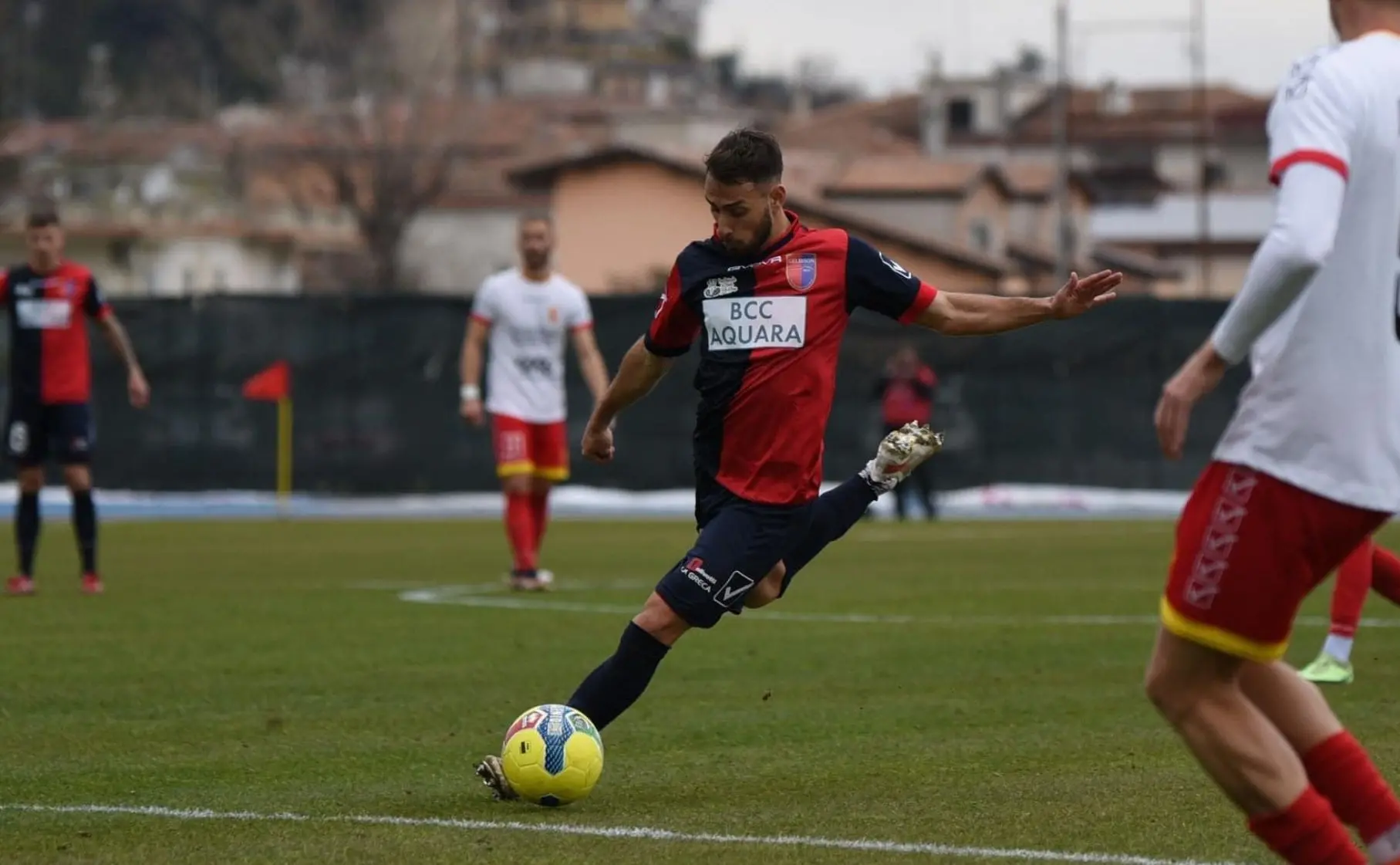 Serie D, un jolly di centrocampo per la Vibonese: dal Sant'Agata arriva il 24enne Christian Nunziante\n