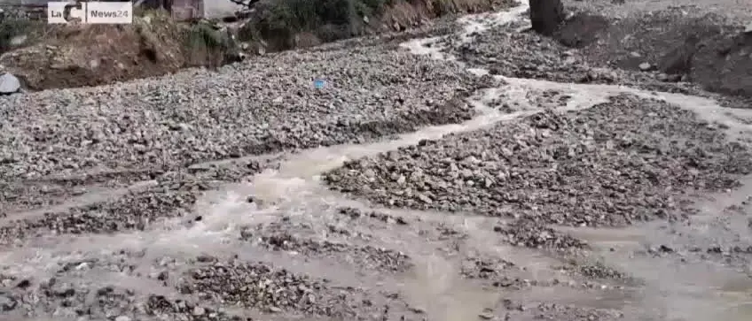Maltempo, situazione critica sul Tirreno cosentino: straripa un torrente a Paola, disagi a Verbicaro e Santa Maria del Cedro
