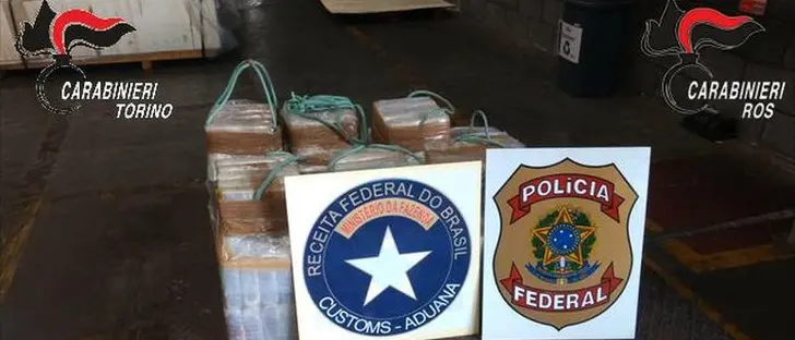 Cocaina dal Sudamerica, 23 arresti tra Italia e Brasile: tra loro 5 uomini legati alla ‘ndrangheta\n