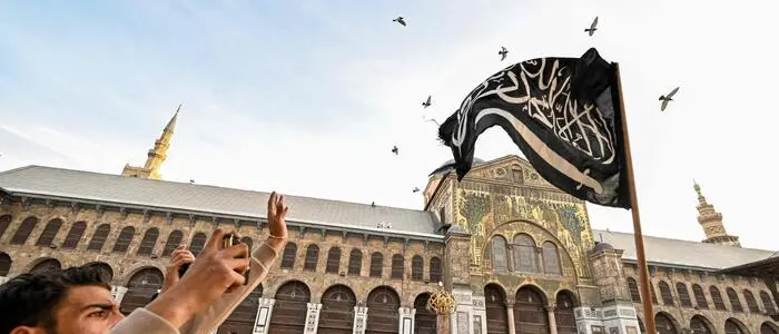 In Siria decine di esecuzioni dei fedeli di Assad, il leader dei miliziani Jolani: «Il mondo non deve temerci»