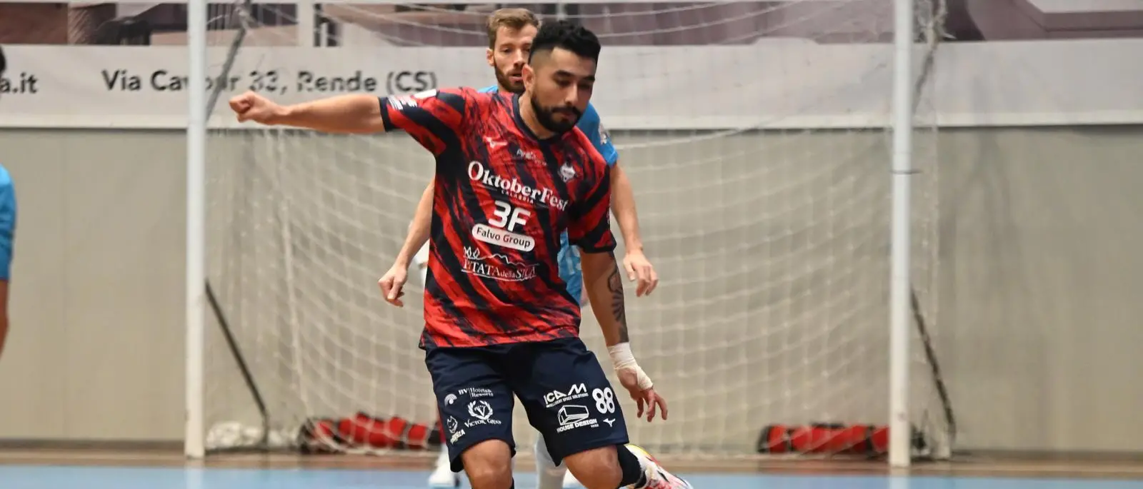 Serie A di Calcio a 5, la Pirossigeno Cosenza respira e ricarica le pile: Cabeça è un lusso da non sperperare