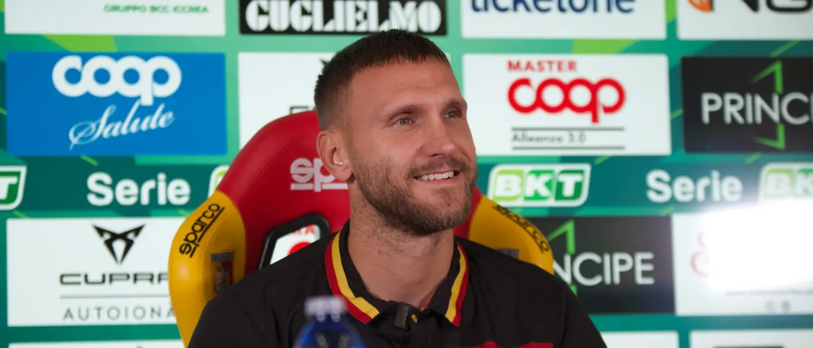 Us Catanzaro, Scognamillo: «Siamo un grande gruppo». E sul prossimo match contro il Palermo: «Faremo\u00A0la nostra partita»\n