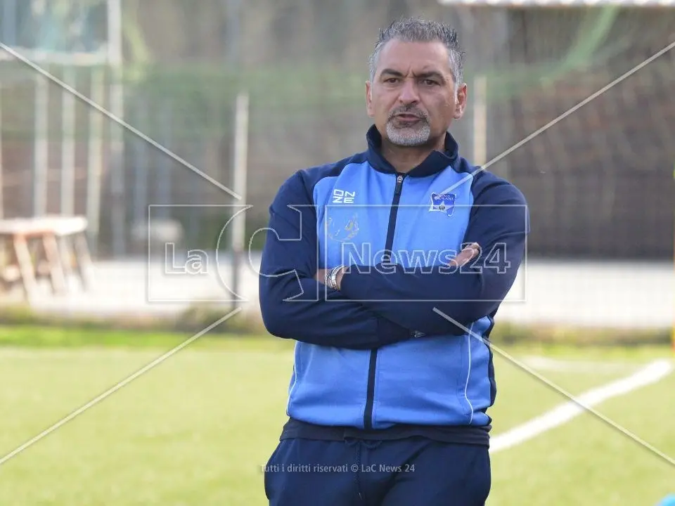 Prima contro ultima in finale Coppa Italia Dilettanti: Praia Tortora-San Luca. Il mister giallorosso Lio: «Può succedere di tutto».