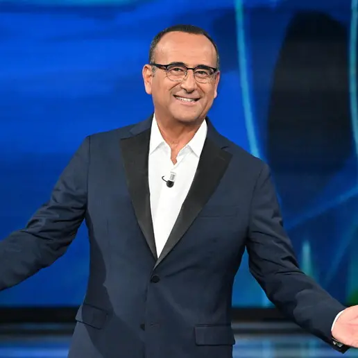 Sanremo 2025: Carlo Conti per il toto-conduttori punta ai volti delle fiction Rai per un'edizione tra autopromozione e risparmio\n