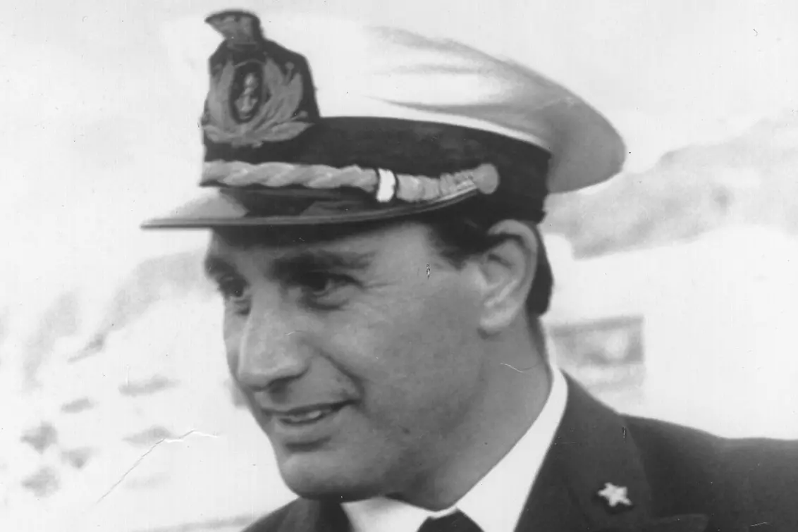 <p>Il capitano di fregata Natale De Grazia</p>\\n
