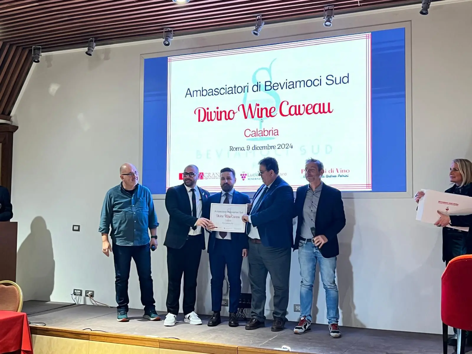 L’enoteca calabrese Divino Wine Caveau ambasciatrice dei vini del Sud Italia nel mondo