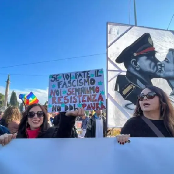 Ddl sicurezza, corteo di protesta a Roma:\u00A0«Siamo in 100mila»\n