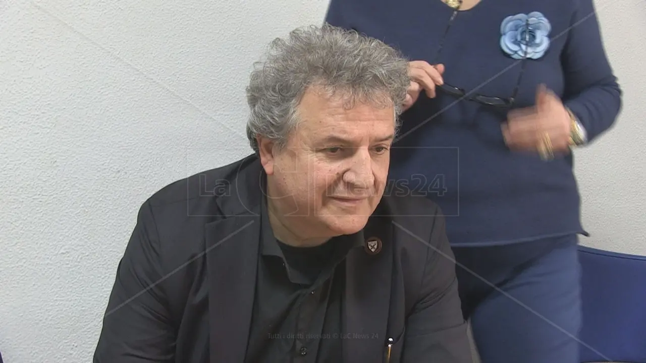 Transazioni milionarie delle Asp, il dg di Cosenza: «Pagamenti corretti, abbiamo evitato\u00A0pignoramenti per 100 milioni»\n