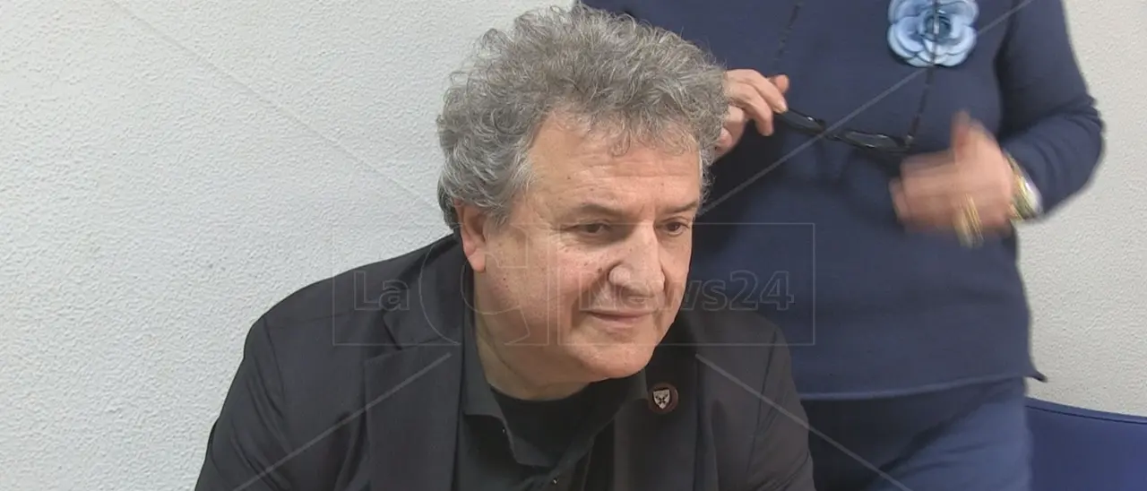 Transazioni milionarie delle Asp, il dg di Cosenza: «Pagamenti corretti, abbiamo evitato\u00A0pignoramenti per 100 milioni»\n