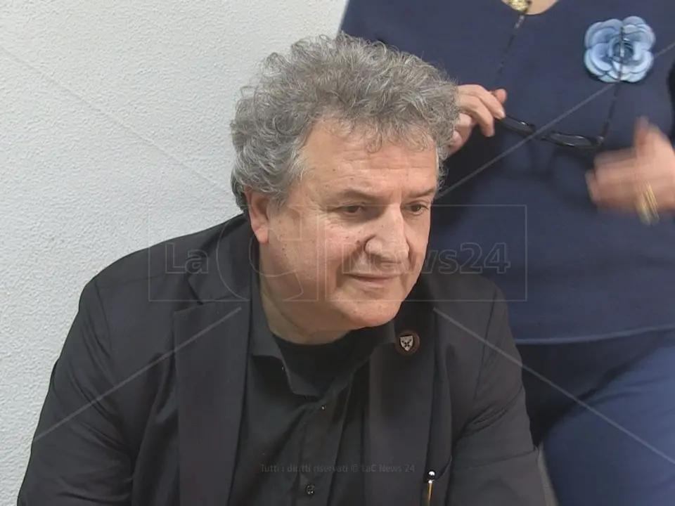 Transazioni milionarie delle Asp, il dg di Cosenza: «Pagamenti corretti, abbiamo evitato pignoramenti per 100 milioni»