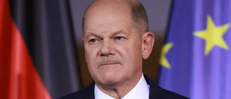 Germania, il Parlamento vota la sfiducia a Scholz: elezioni anticipate il 23 febbraio