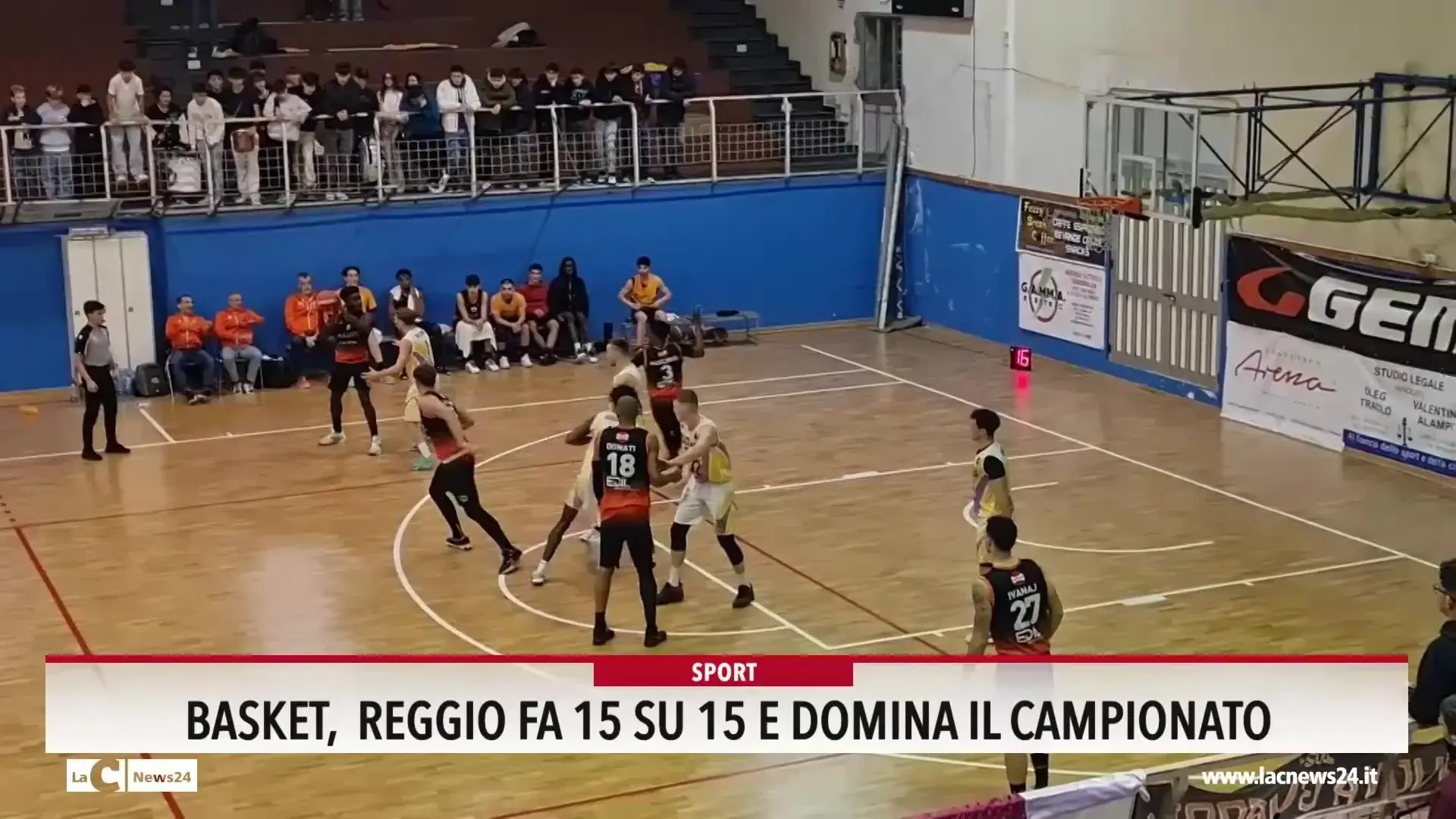 Basket, Reggio fa 15 su 15 e domina il campionato