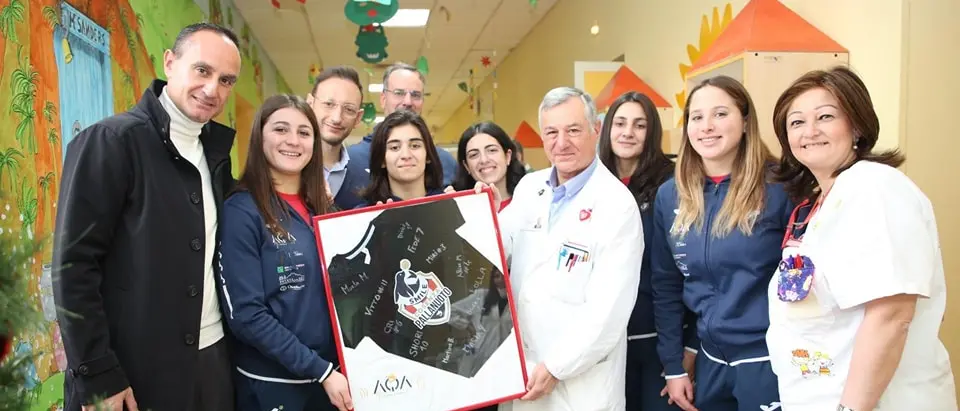 Pallanuoto Cosenza, tra gesti solidali e sportivi ora si pensa all’ultima gara del 2024 in casa