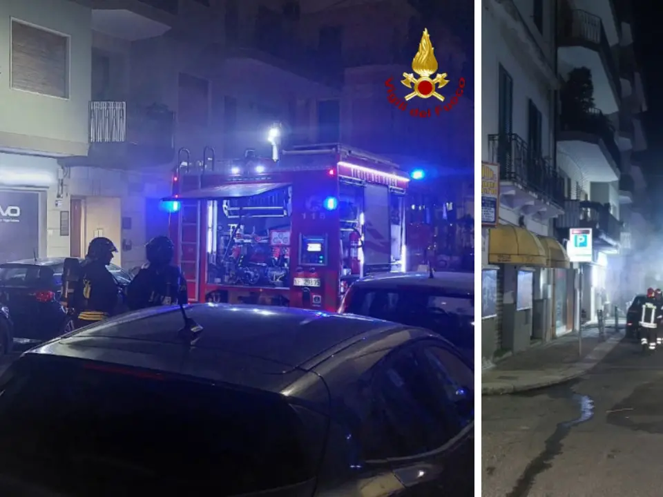 Incendio a Reggio Calabria: fiamme all’interno di un autosalone, non si esclude la matrice dolosa