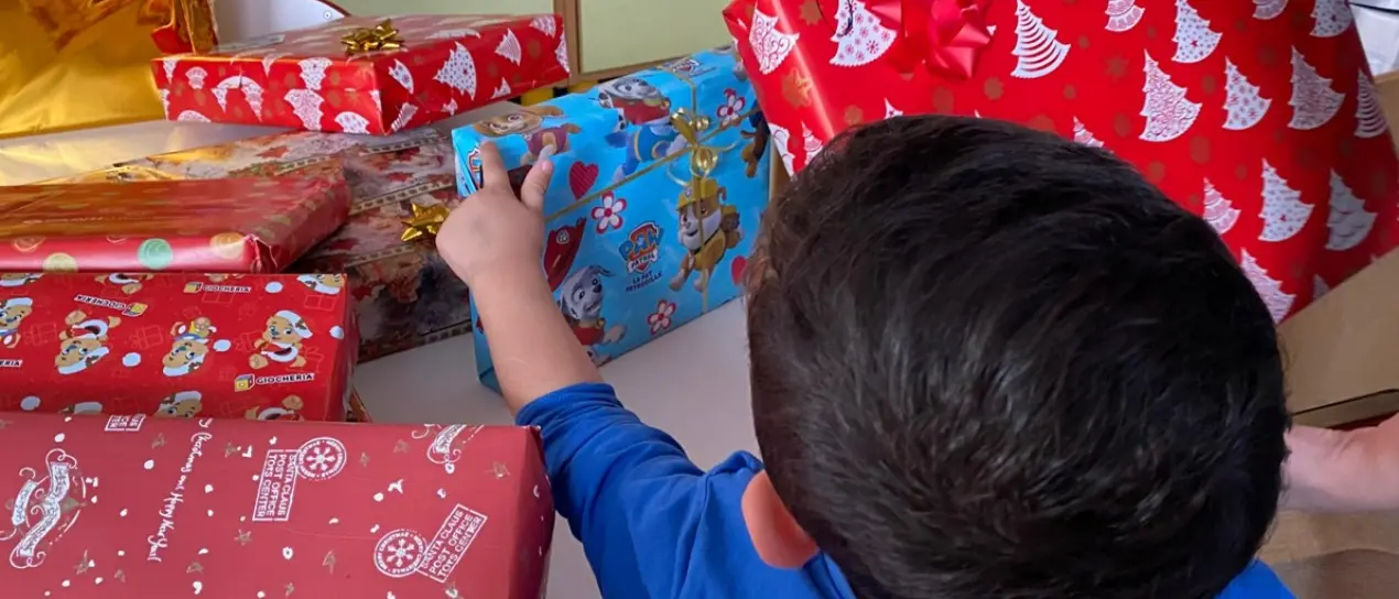 Doni per i piccoli pazienti dell’ospedale di Reggio Calabria, successo per l’iniziativa della Prefettura\n