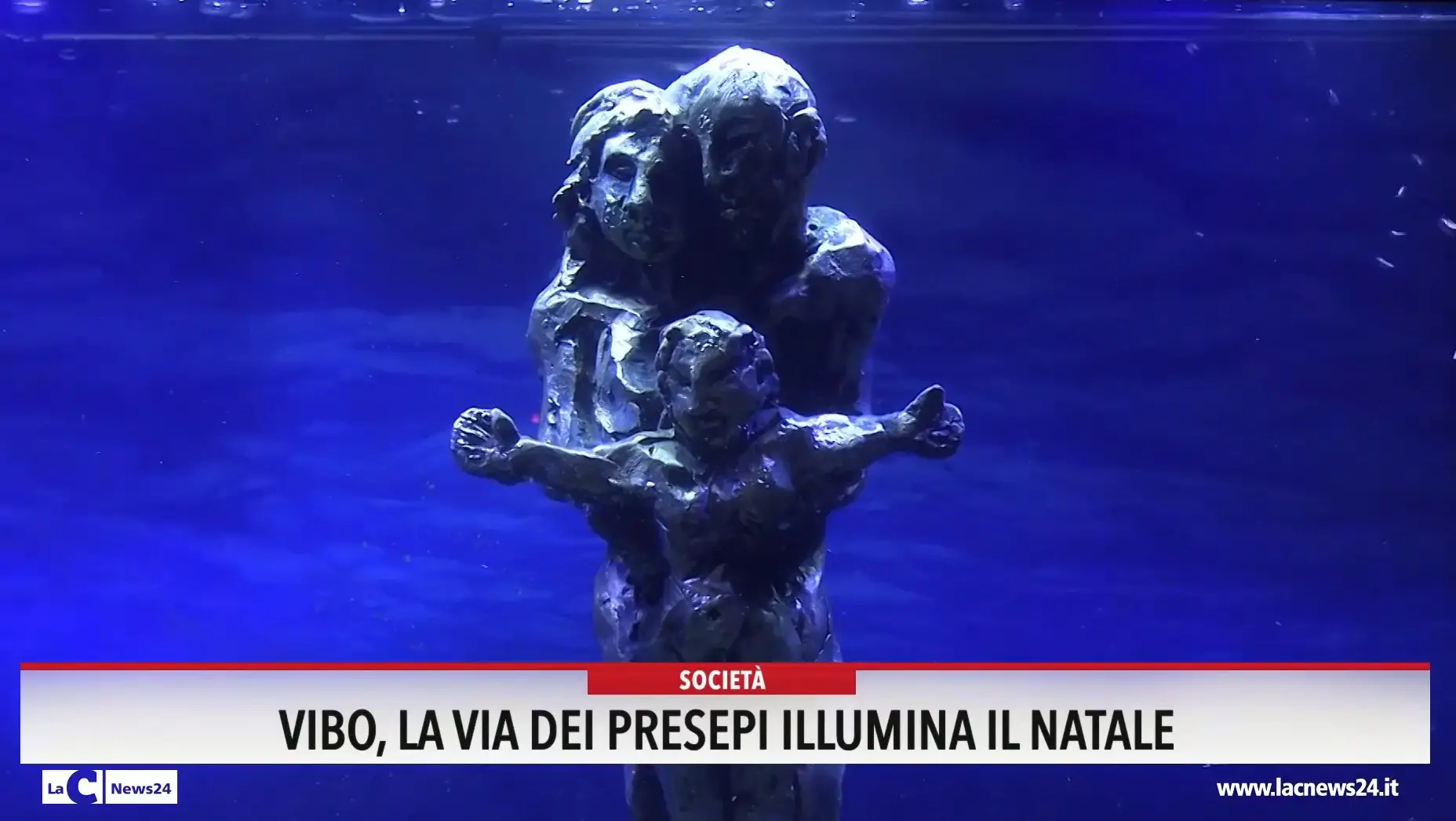 Vibo, la via dei presepi illumina il Natale