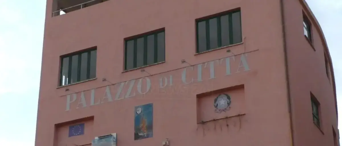 Cetraro, cade la giunta Cennamo dopo le dimissioni della metà più uno dei consiglieri comunali\n