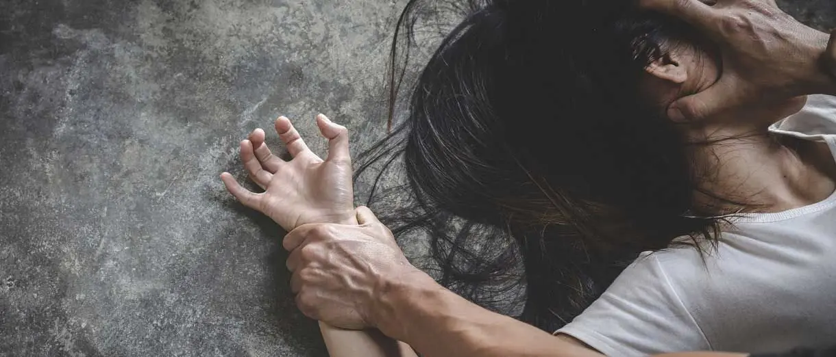 Violenza sessuale di gruppo su una minorenne, arrestati tre ragazzi nel Reggino\n