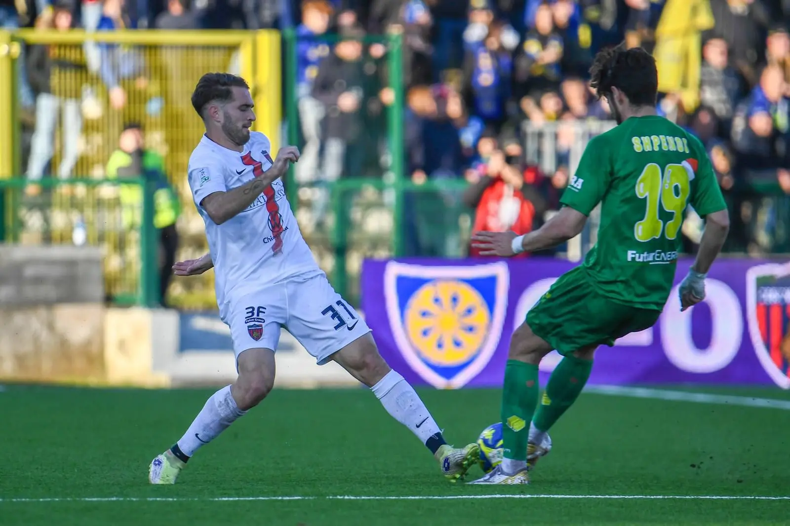 Cosenza, con la Carrarese terzo ko\u00A0di fila: finisce 1-0. Ora il derby con il\u00A0Catanzaro\n