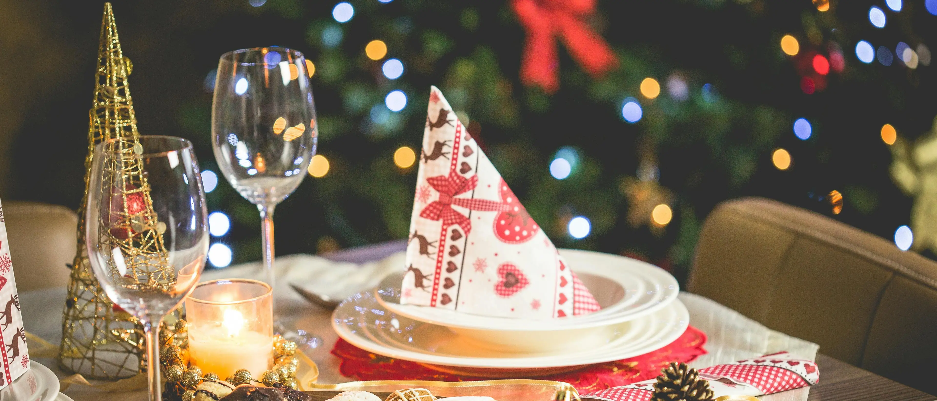 Un Natale da 25 miliardi di euro: ecco quanto spenderanno gli italiani per regali, pranzi e cene