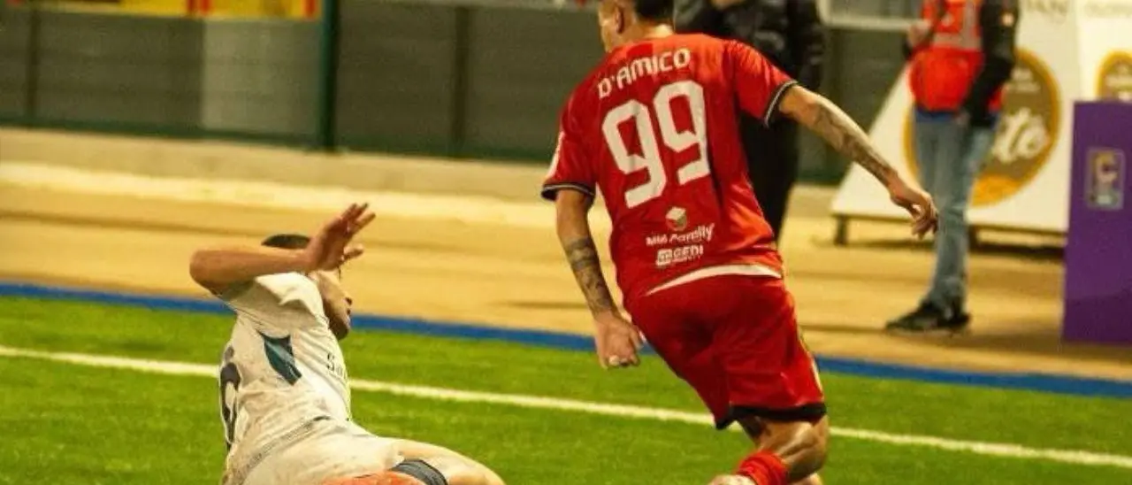 Il Crotone espugna Altamura con i soliti Tumminello e Oviszach: al D’Angelo finisce 1-3