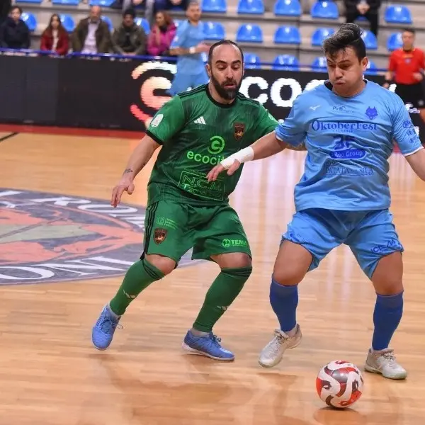 Serie A di calcio a 5, beffa atroce per la Pirossigeno Cosenza a Genzano: i lupi cadono all’ultimo respiro contro l’Ecocity\n