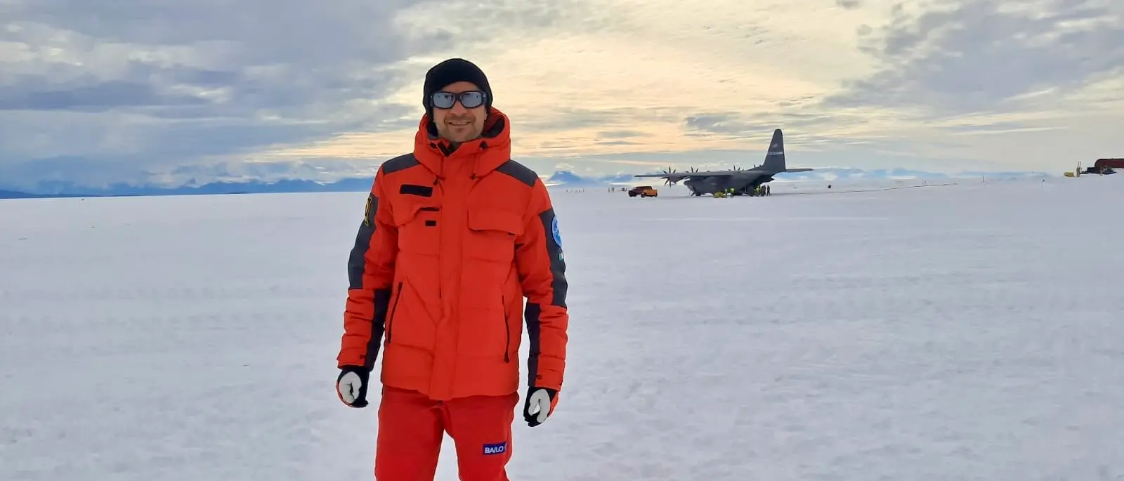 Natale al Polo Sud, auguri da un calabrese in Antartide: «Qui siamo nel pieno dell’estate australe, saremo i primi a brindare al nuovo anno»