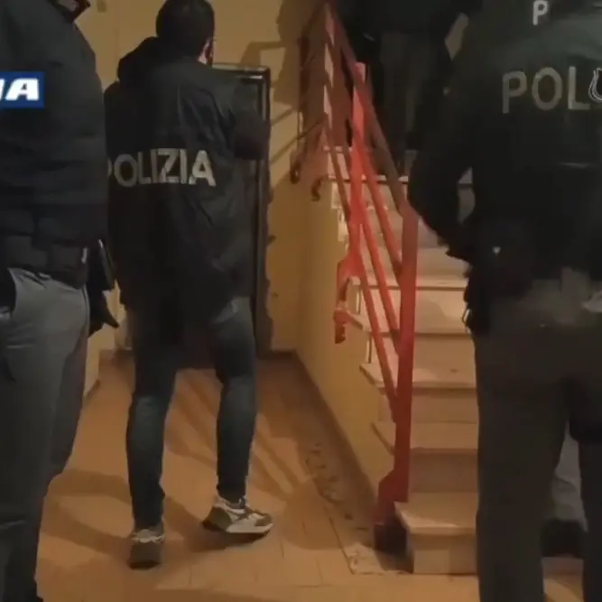 Sistema Aterp a Catanzaro, il garage ceduto a un pregiudicato e il tentativo di incolpare il funzionario onesto