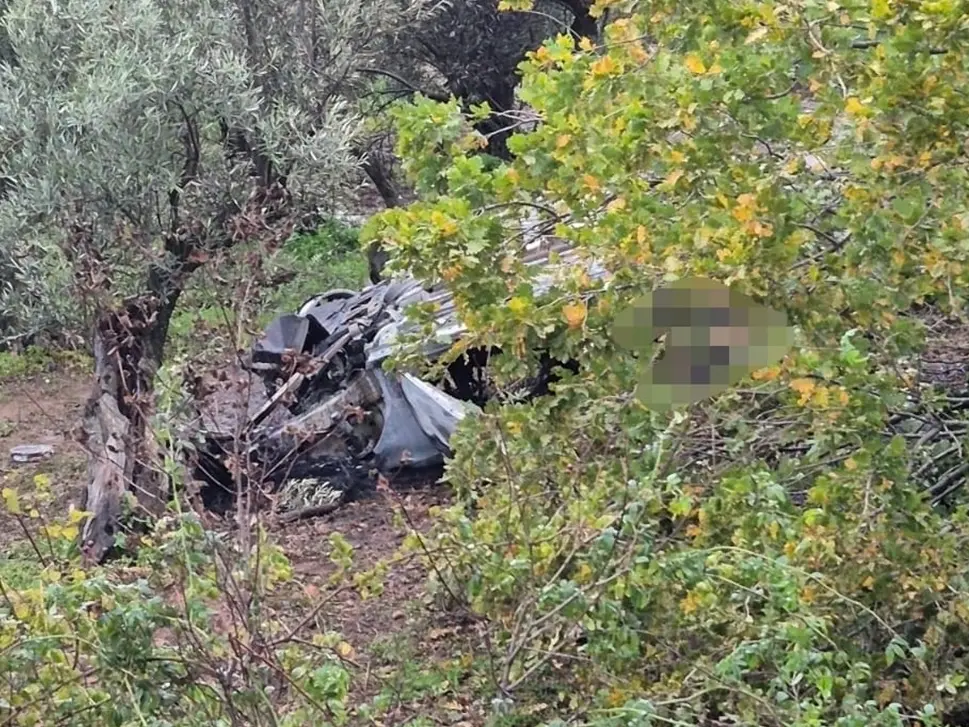 «Era piena di vita, il suo sorriso illuminava anche i giorni grigi»: prof e compagni di classe ricordano la 17enne morta nell’incidente a San Pietro a Maida