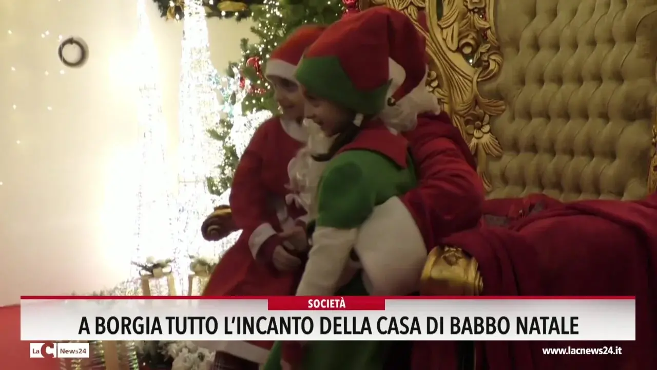 A Borgia tutto l'incanto della casa di Babbo Natale