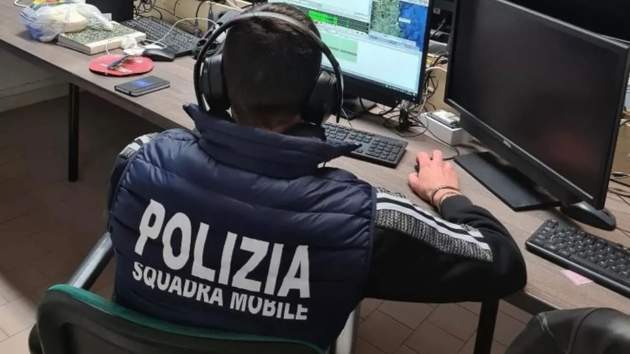 Crotone, costretta per anni costretta a subire violenze e minacce: misura cautelare per il figlio 50enne\n