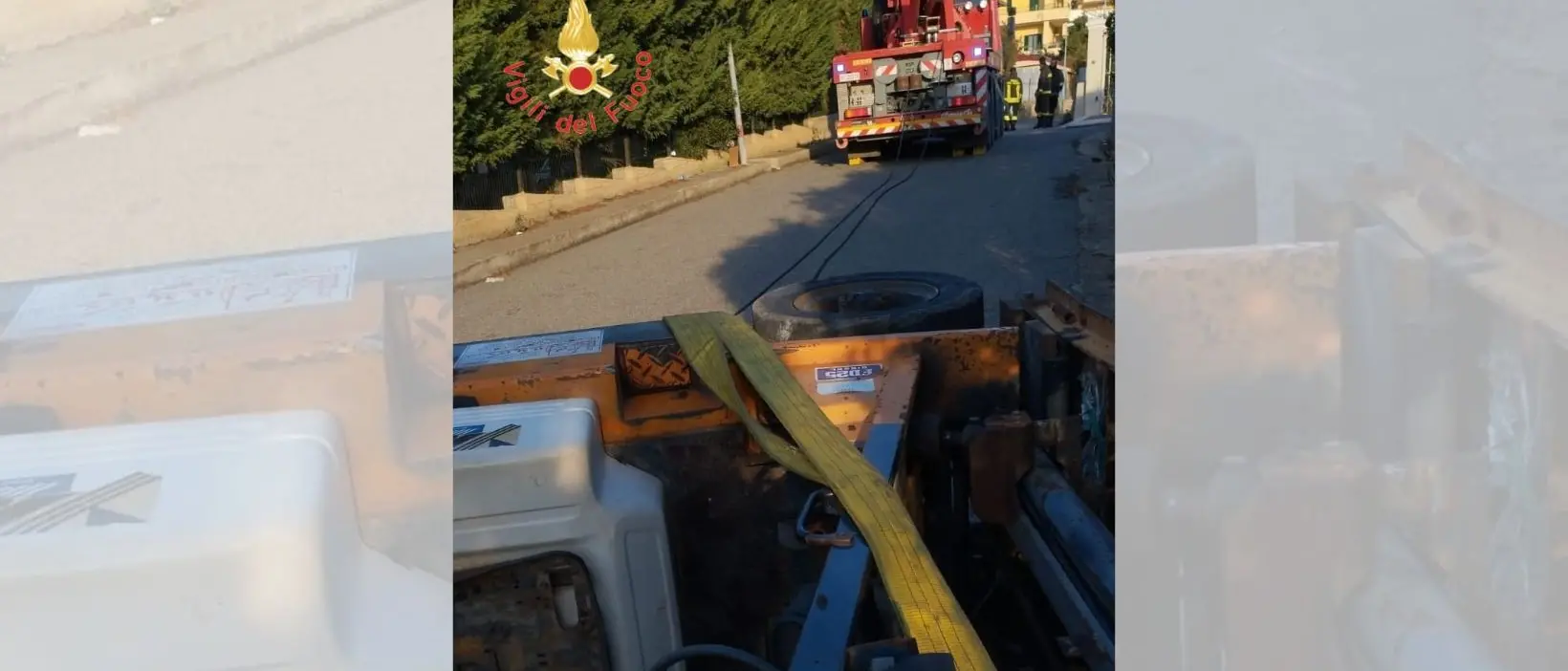 Isola Capo Rizzuto, 50enne muore travolto dal muletto sul quale stava lavorando\n