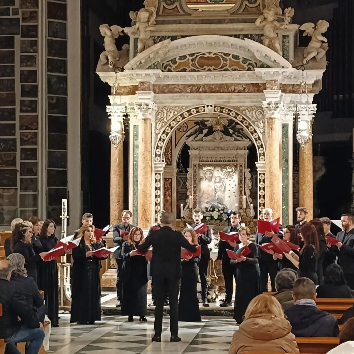 Il Coro polifonico Dominicus di Soriano Calabro festeggia 25 anni di attività e successi