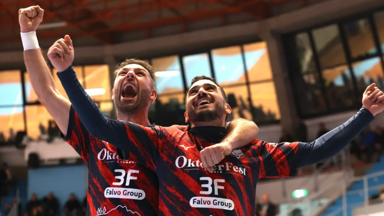 Calcio a 5, la Pirossigeno si gioca la permanenza in Serie A. Capitan Marchio:\u00A0«Siamo fiduciosi e positivi»\n