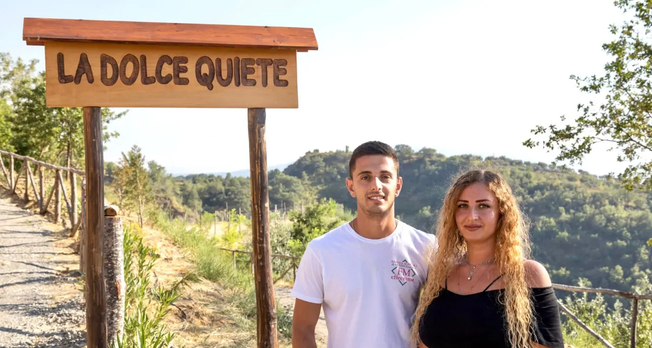 Nel Cosentino il primo cimitero per animali della Calabria: «Avere un posto dove andarli a trovare rende meno triste il distacco»